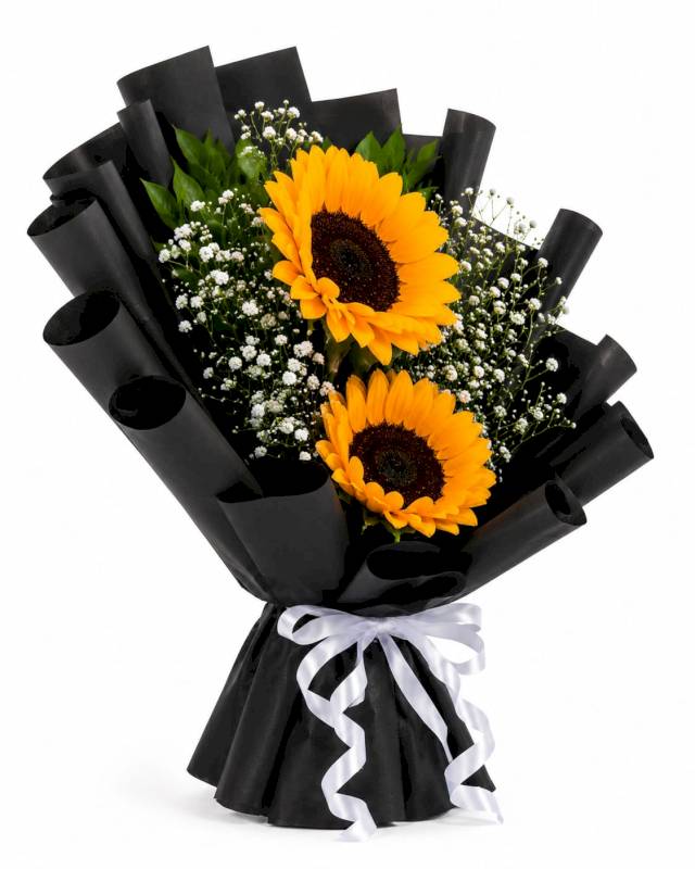 Midnight sun bloom bouquet 